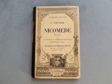 画像1: フランスアンティーク　1881年  LIBRAIRIE CH. DELAGRAVE社の本 (1)