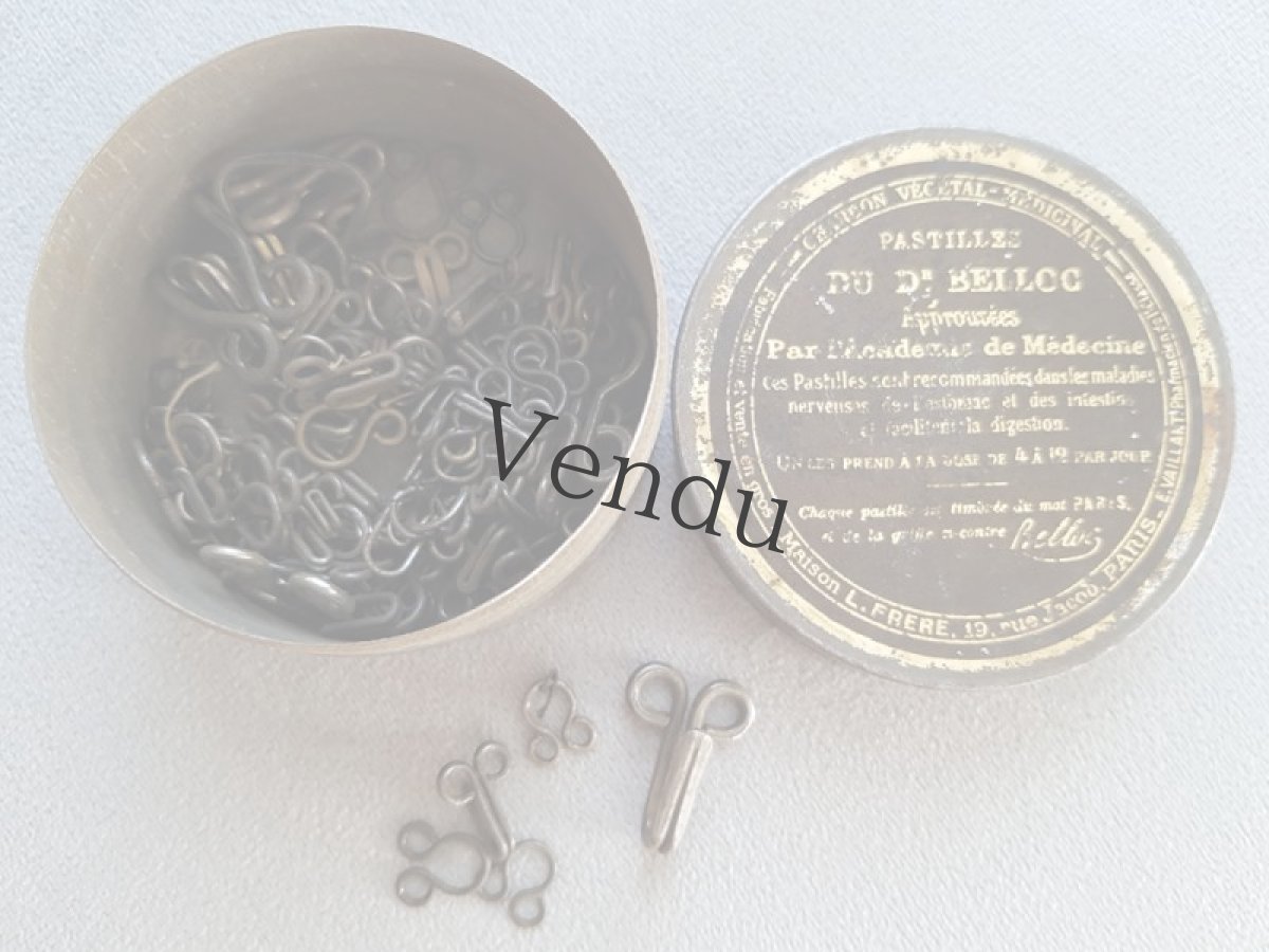 画像6: フランスヴィンテージ　ファーマシーTin缶　フック付き (6)