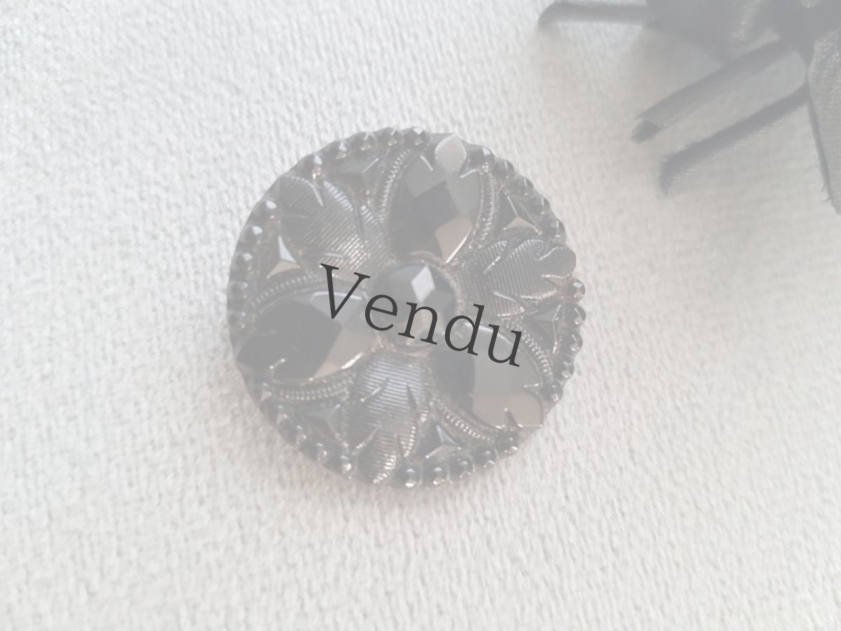 画像3: フランスアンティーク　フレンチジェットボタン27mm (3)