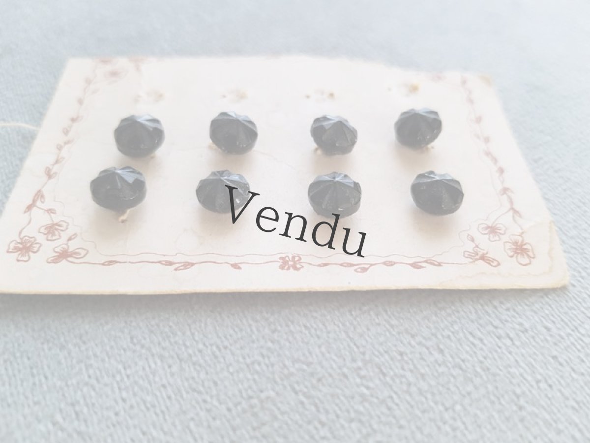 画像4: フランスアンティーク　ドール用フレンチジェットボタンシート  7mm (4)