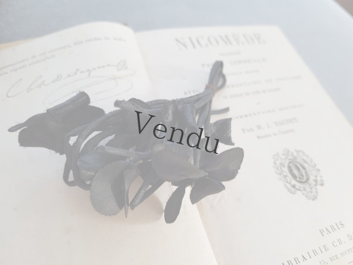 画像2: 【ご予約品】フランスアンティーク　布花 スミレNoir (2)