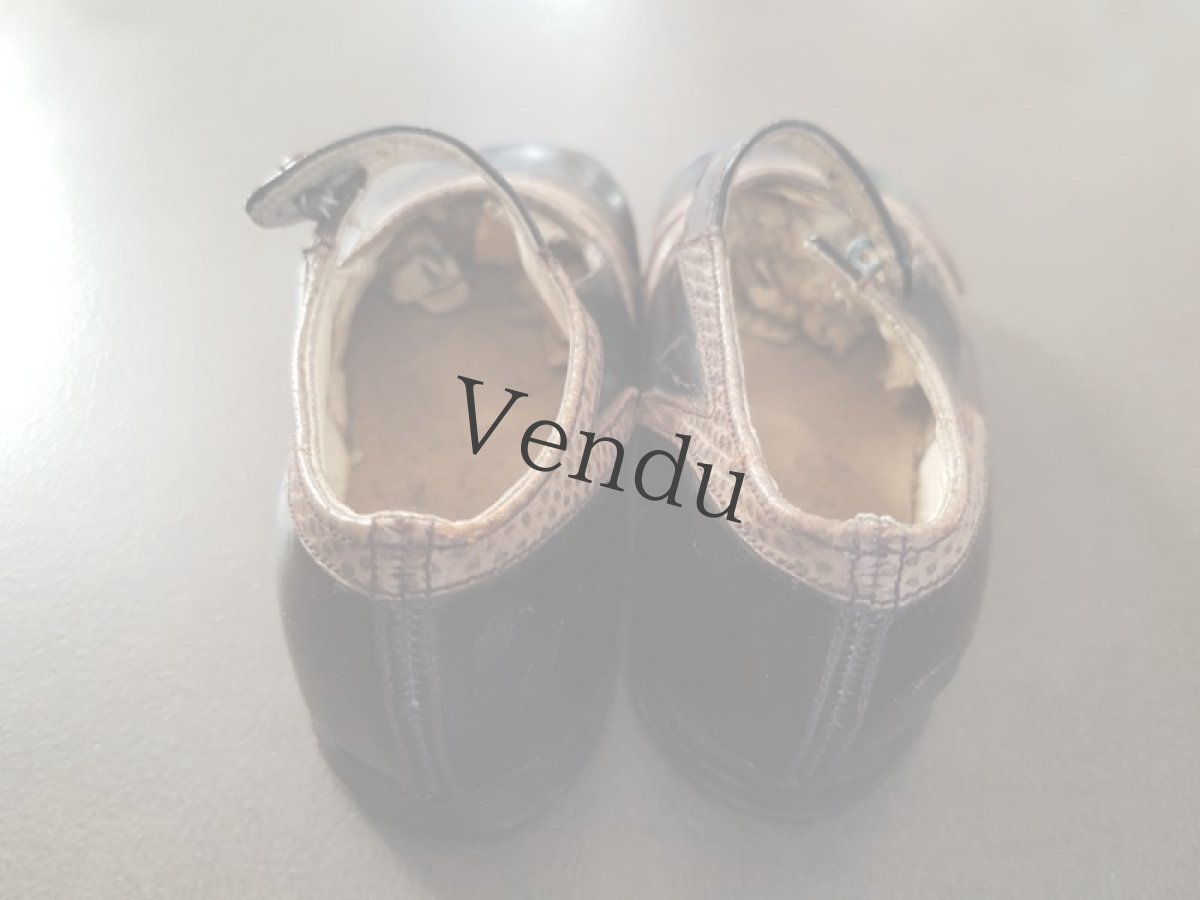 画像8: フランスアンティーク　少女の靴 (8)