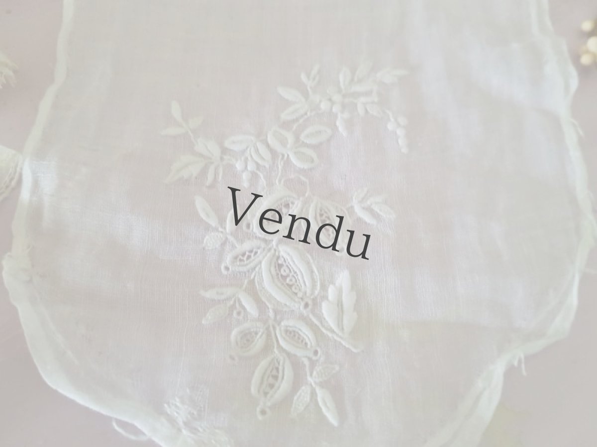画像4: フランスアンティーク　ホワイトワーク端切れ (4)