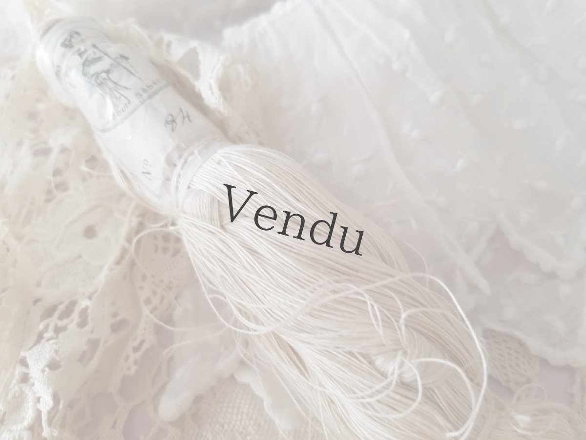 画像6: フランスアンティーク　MAISON SAJOU　白い糸たば (6)