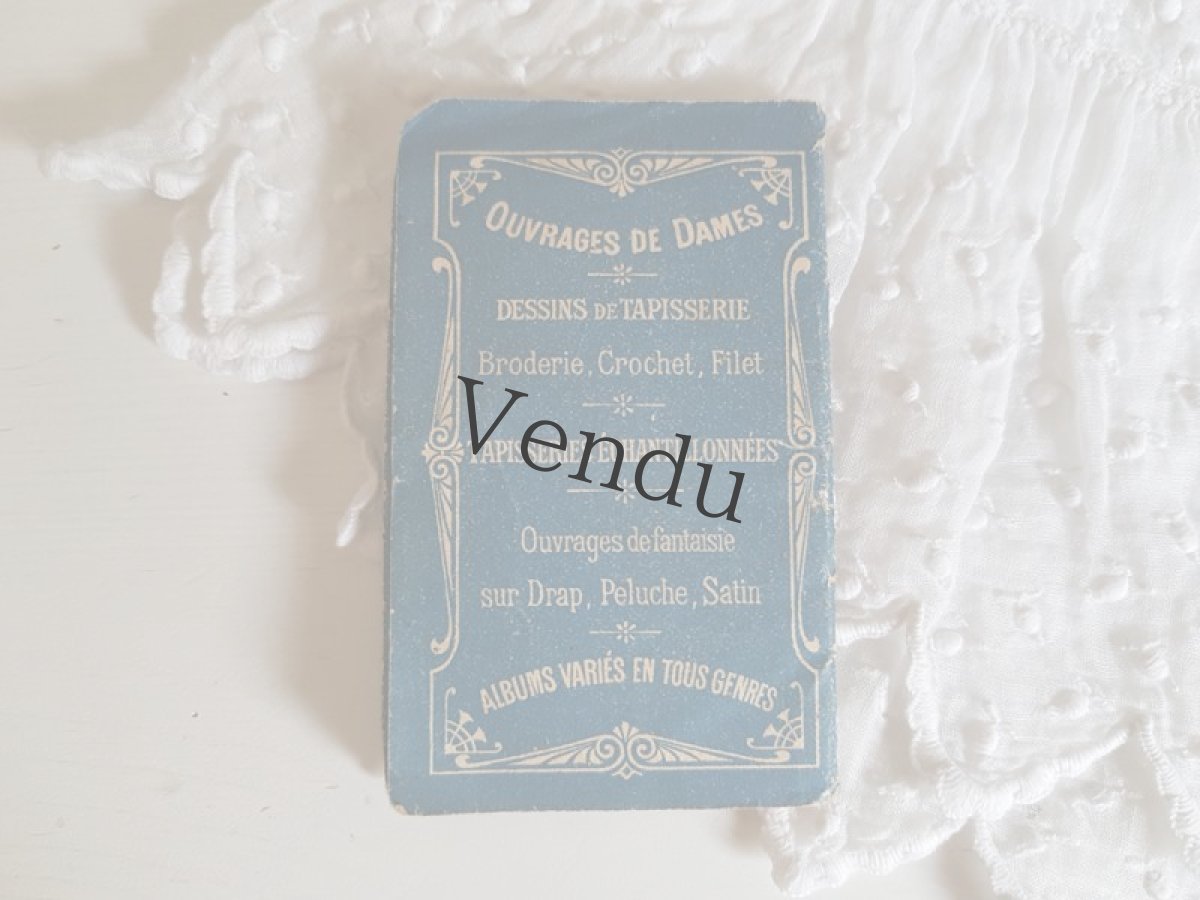 画像2: フランスアンティーク　MAISON SAJOU　ミニチュア刺繍アルファベット図案 No.4 (2)