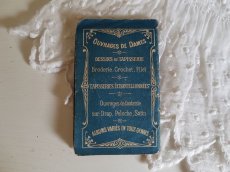 画像2: フランスアンティーク　MAISON SAJOU　ミニチュア刺繍アルファベット図案 No.4 (2)