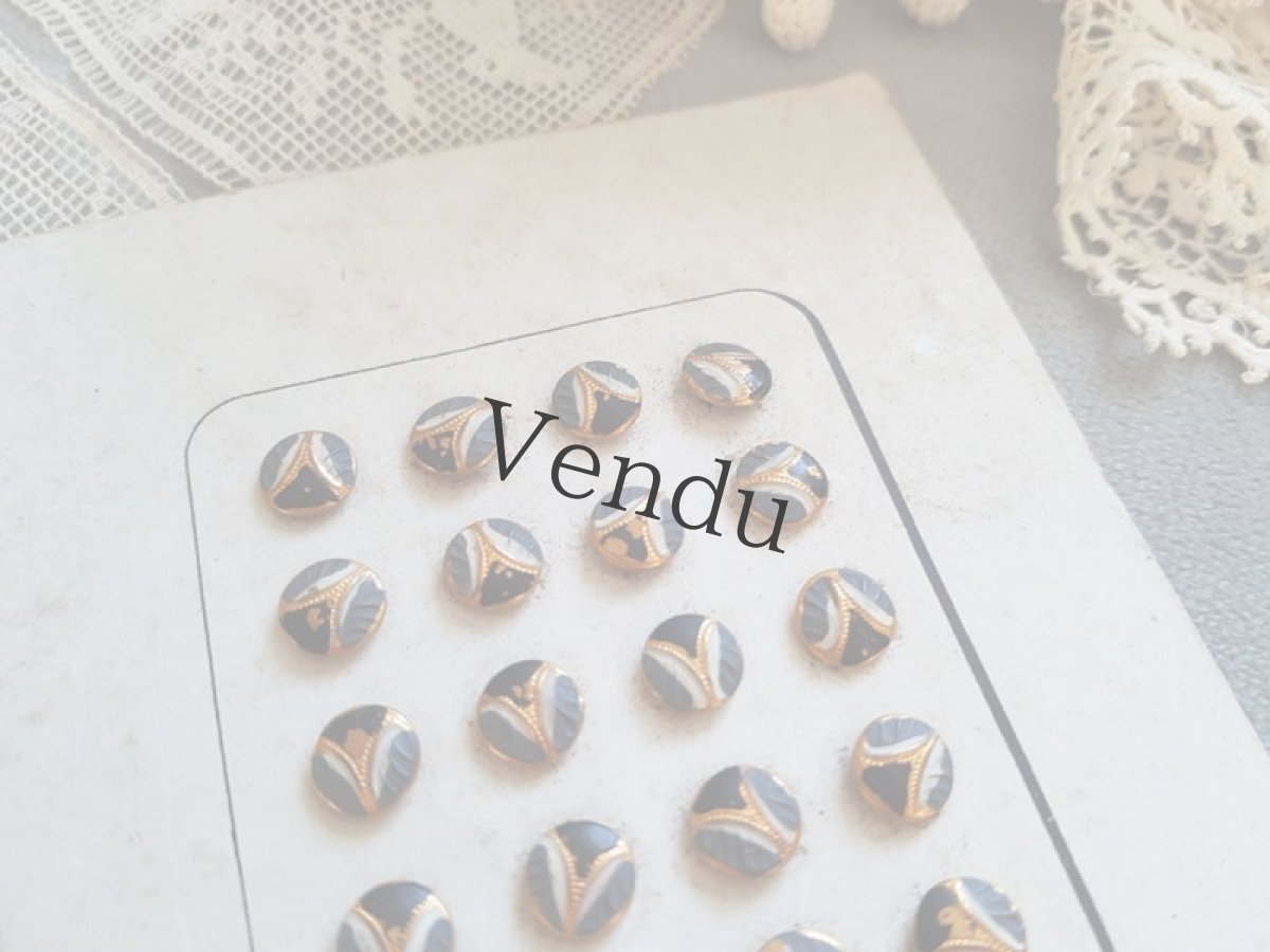 画像2: フランスアンティーク　ドール用 ゴールドメタルペイントボタンシート 8mm (2)