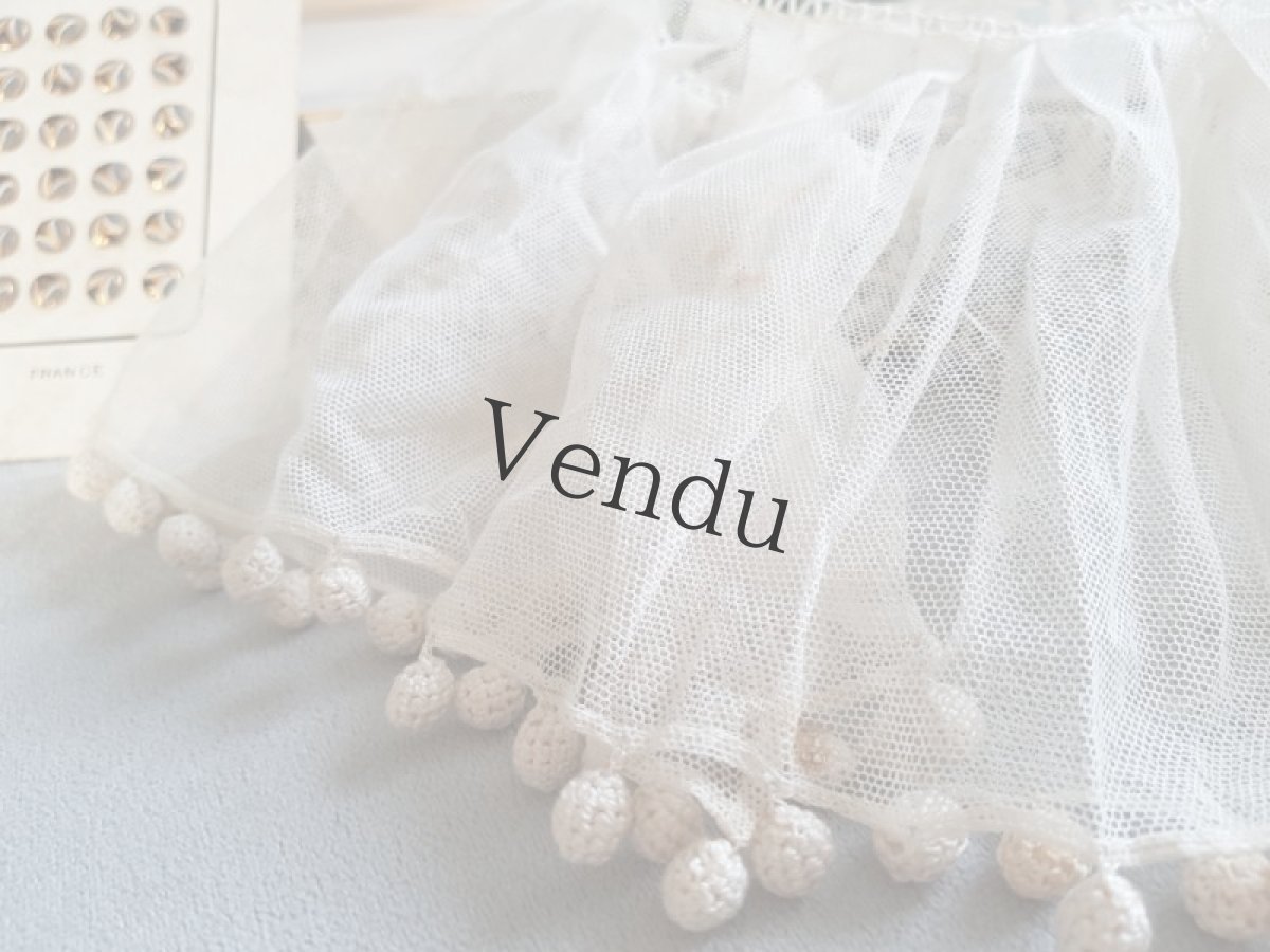 画像6: フランスヴィンテージ　ponponつきレースのつけ襟／ケープ (6)