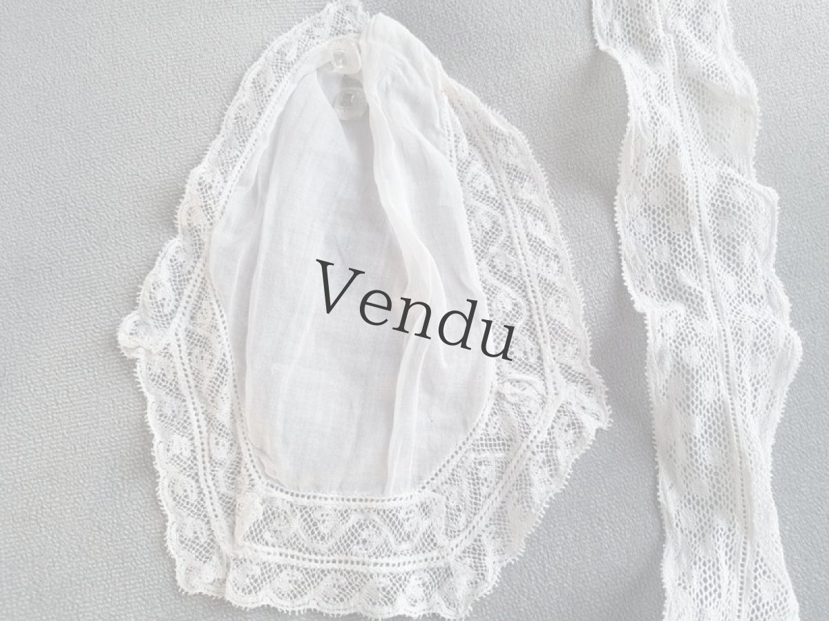 画像4: フランスアンティーク　ジャボとギャザーレースとガラスボタンのセット (4)