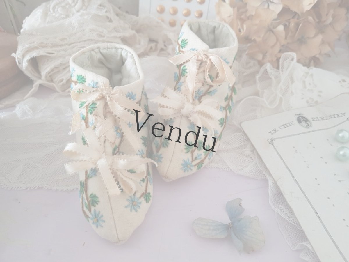 画像2: フランスアンティーク　箱入りベビーシューズ (2)