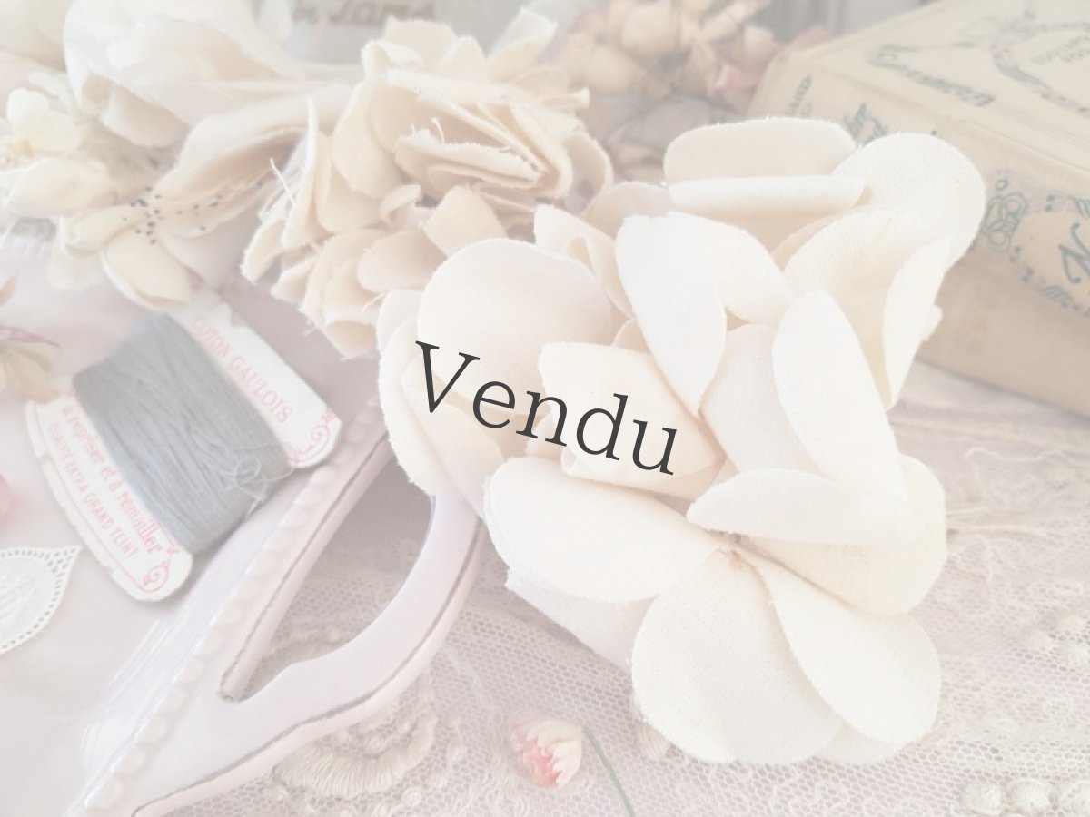 画像9: フランスアンティーク　布花ブーケA　エクリュ (9)