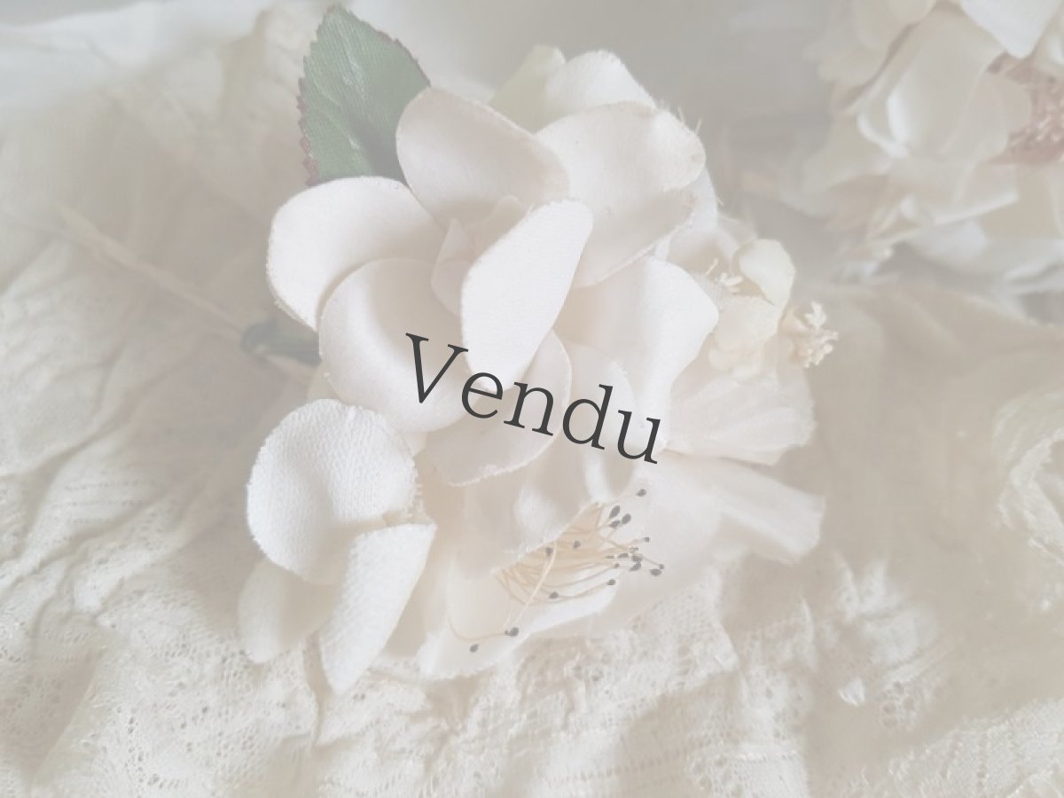 画像2: フランスアンティーク　布花プチブーケ エクリュ (2)