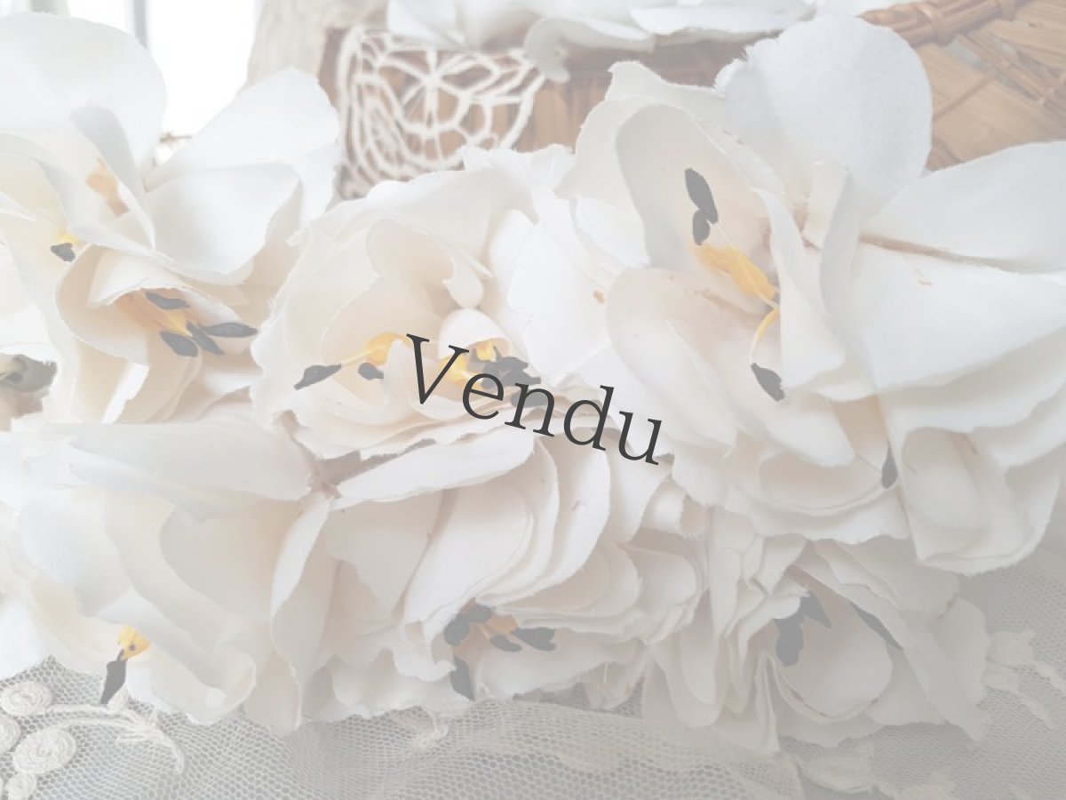 画像3: フランスアンティーク　布花ブーケ　黄色いガクの大きめの花 (3)