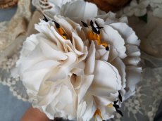 画像6: フランスアンティーク　布花ブーケ　黄色いガクの大きめの花 (6)