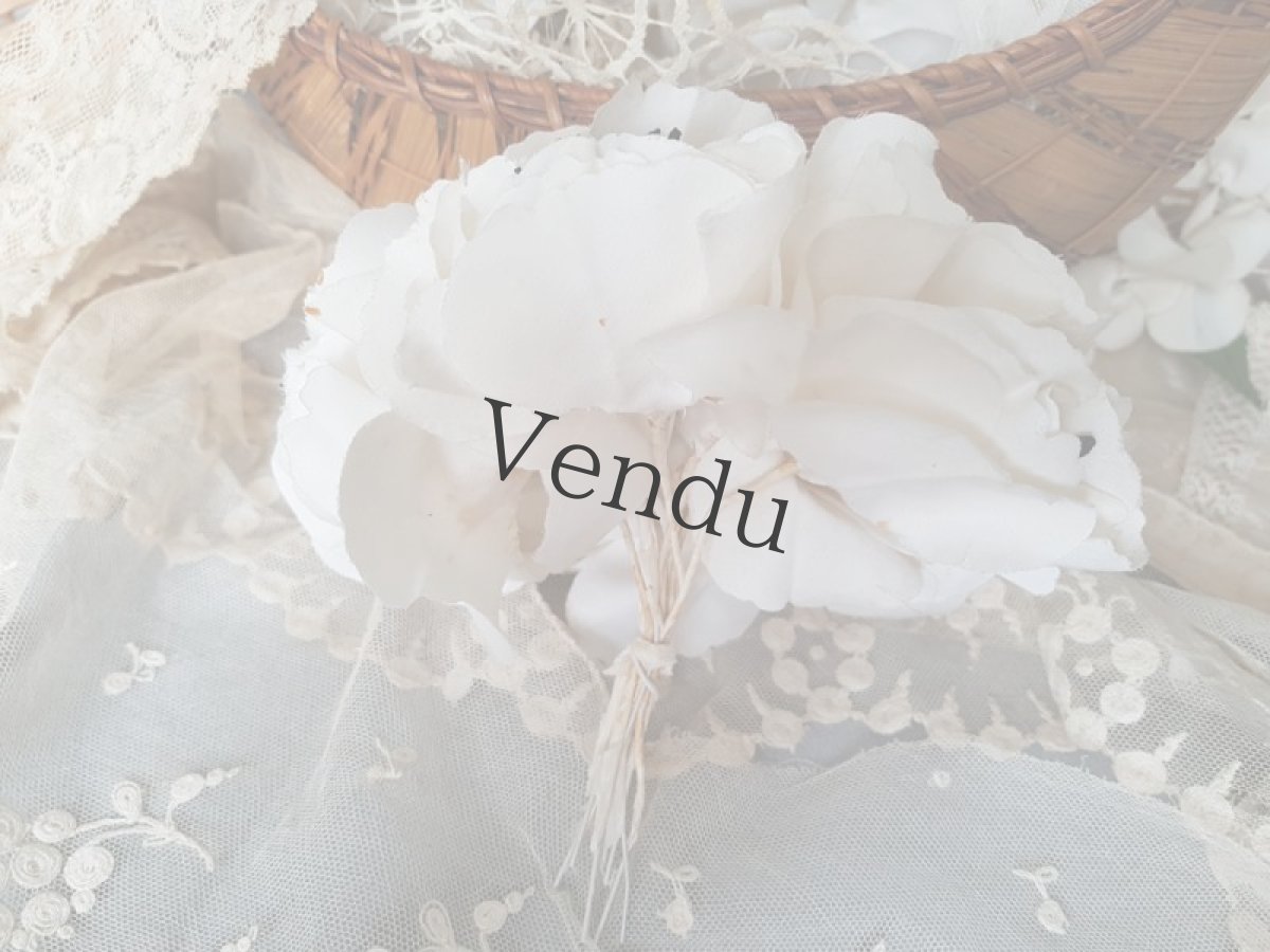 画像8: フランスアンティーク　布花ブーケ　黄色いガクの大きめの花 (8)