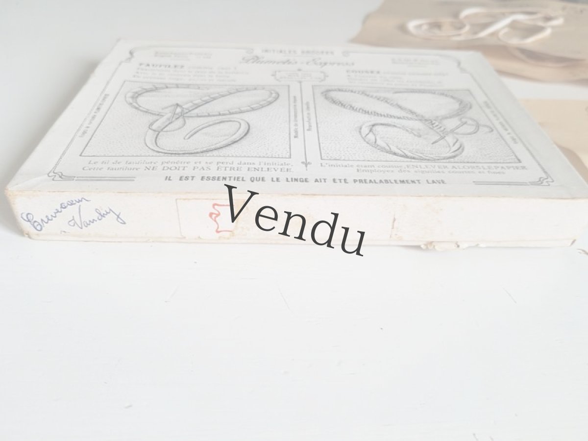 画像11: フランスアンティーク　Plumetis-Express No.8 刺繍用モノグラム "B" (11)