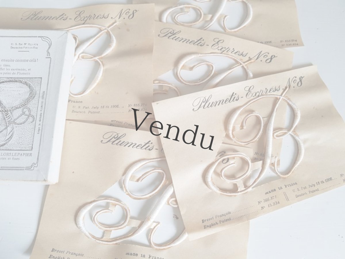 画像2: フランスアンティーク　Plumetis-Express No.8 刺繍用モノグラム "B" (2)