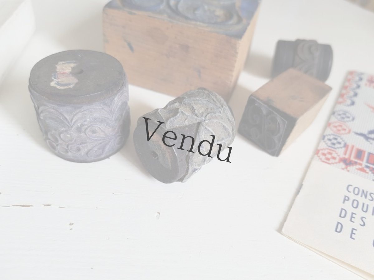 画像5: フランスアンティーク　刺繍スタンプ　木の実 (5)