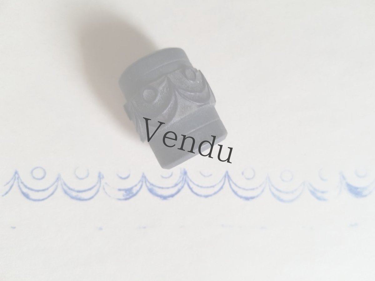 画像2: フランスアンティーク　刺繍木製スタンプ　ベーシック 22mm (2)