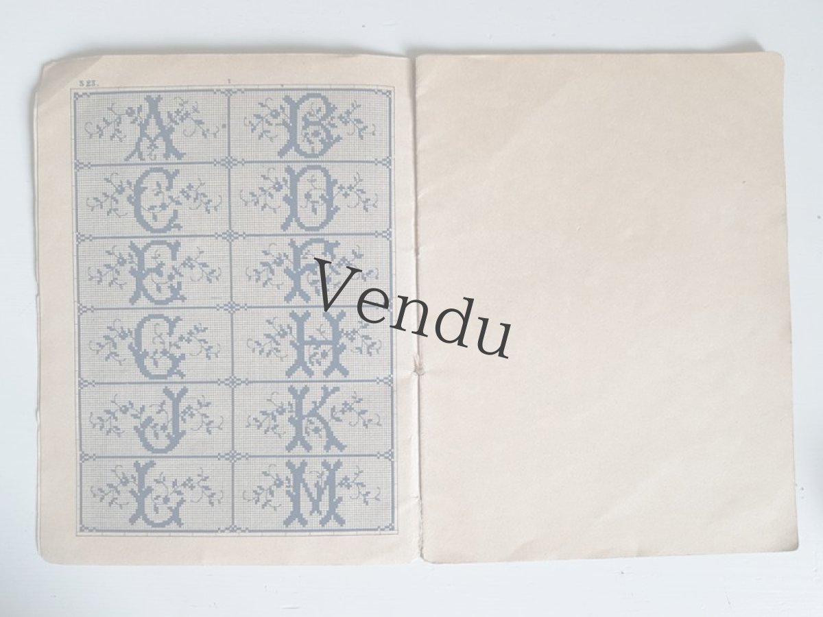 画像4: フランスアンティーク　MAISON SAJOU 刺繍アルファベット図案 DESSINS DE BRODERIRS Album No.323 (4)