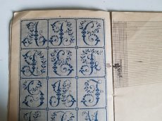 画像5: フランスアンティーク　MAISON SAJOU 刺繍アルファベット図案 DESSINS DE BRODERIRS Album No.323 (5)