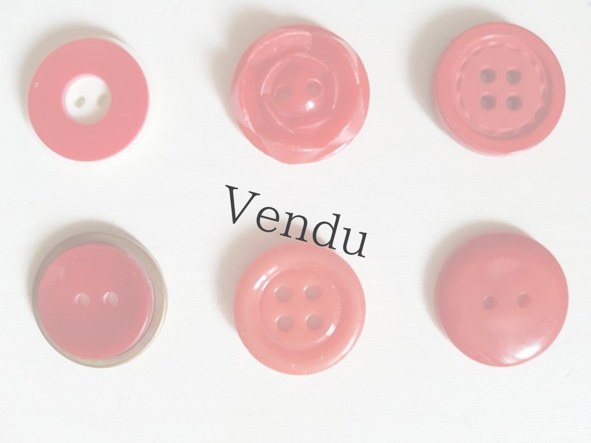 画像4: フランスヴィンテージ　赤いボタンセット (4)