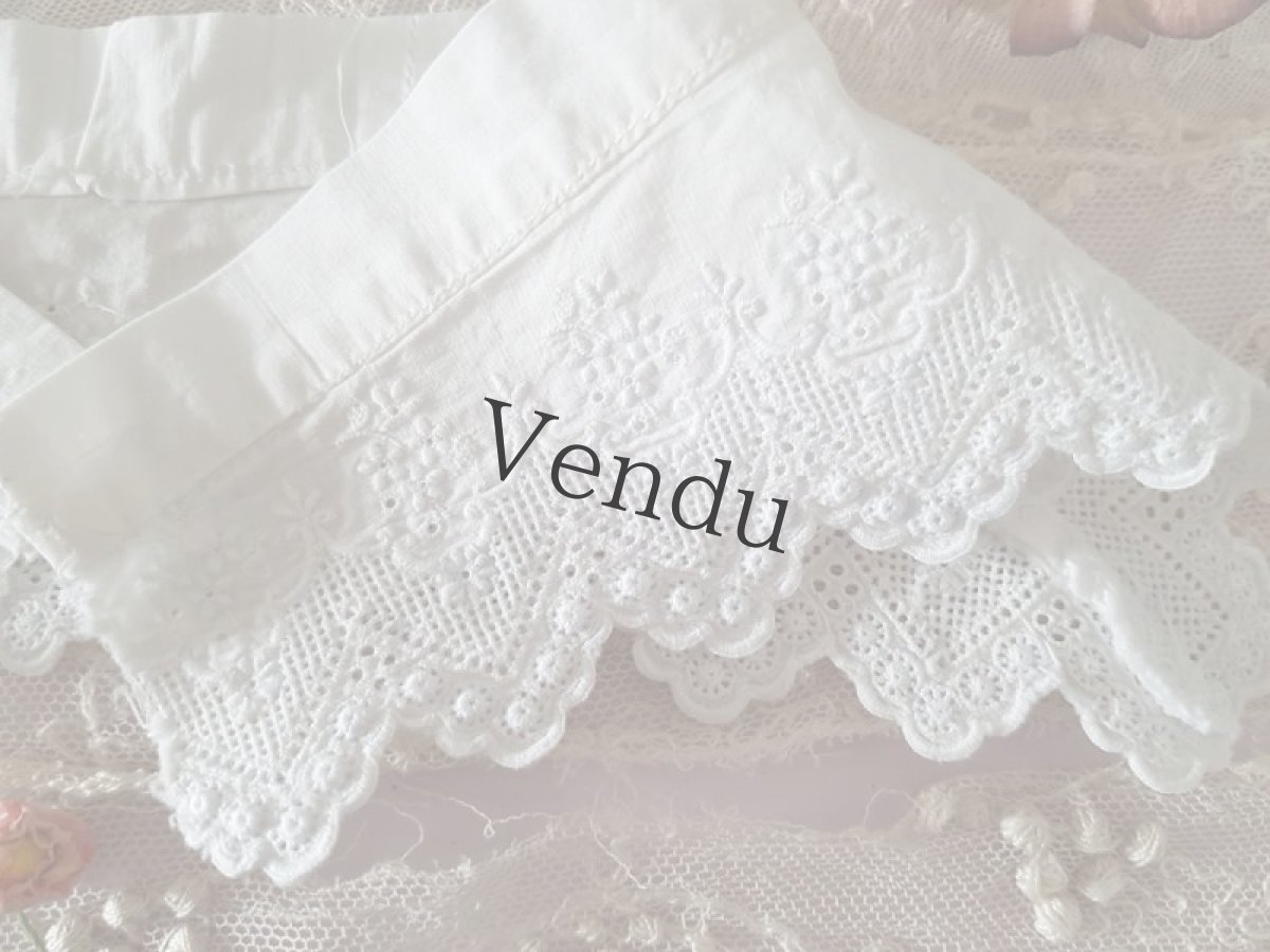 画像2: フランスアンティーク　白糸刺繍のちいさなつけ襟 (2)