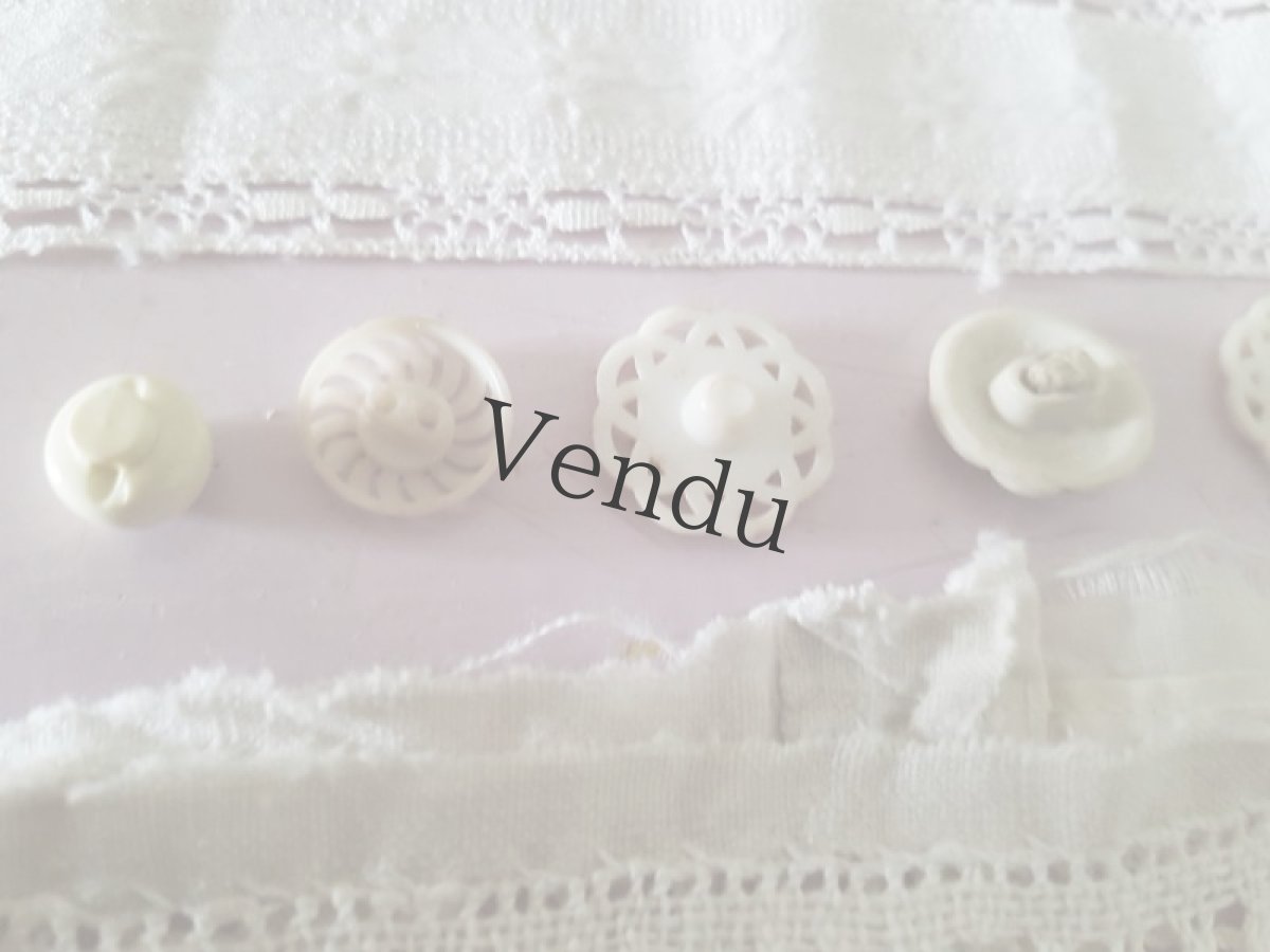 画像6: フランスヴィンテージ　レースとボタンのセット Blanc B (6)