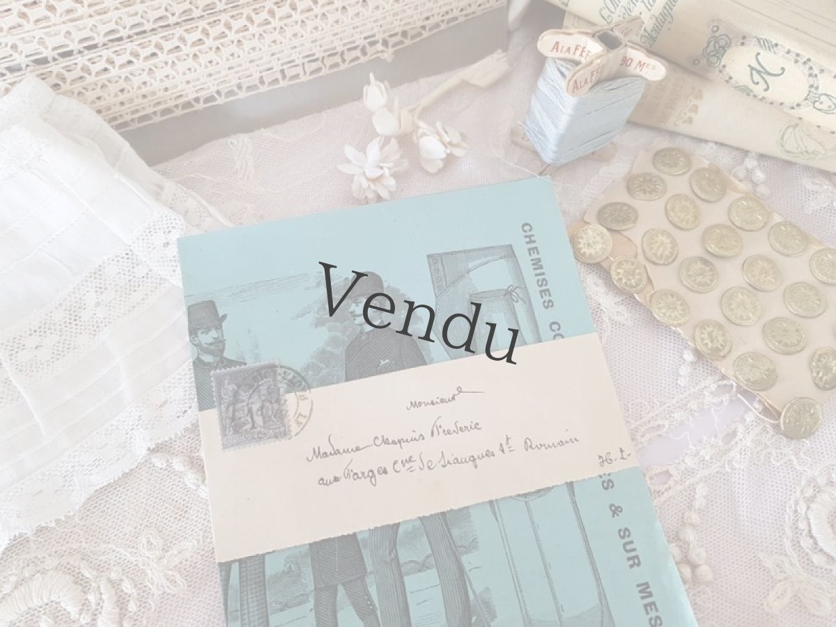 画像8: フランスアンティーク　ゴールドメタルボタンシート 13mm (8)