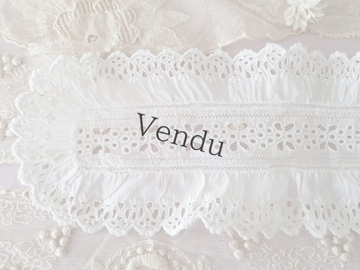 画像5: フランスヴィンテージ　カットワークレースの端切れ (5)