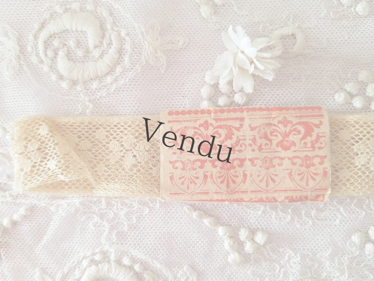 画像3: フランスヴィンテージ　ラベル付きチュールレースブレード (3)