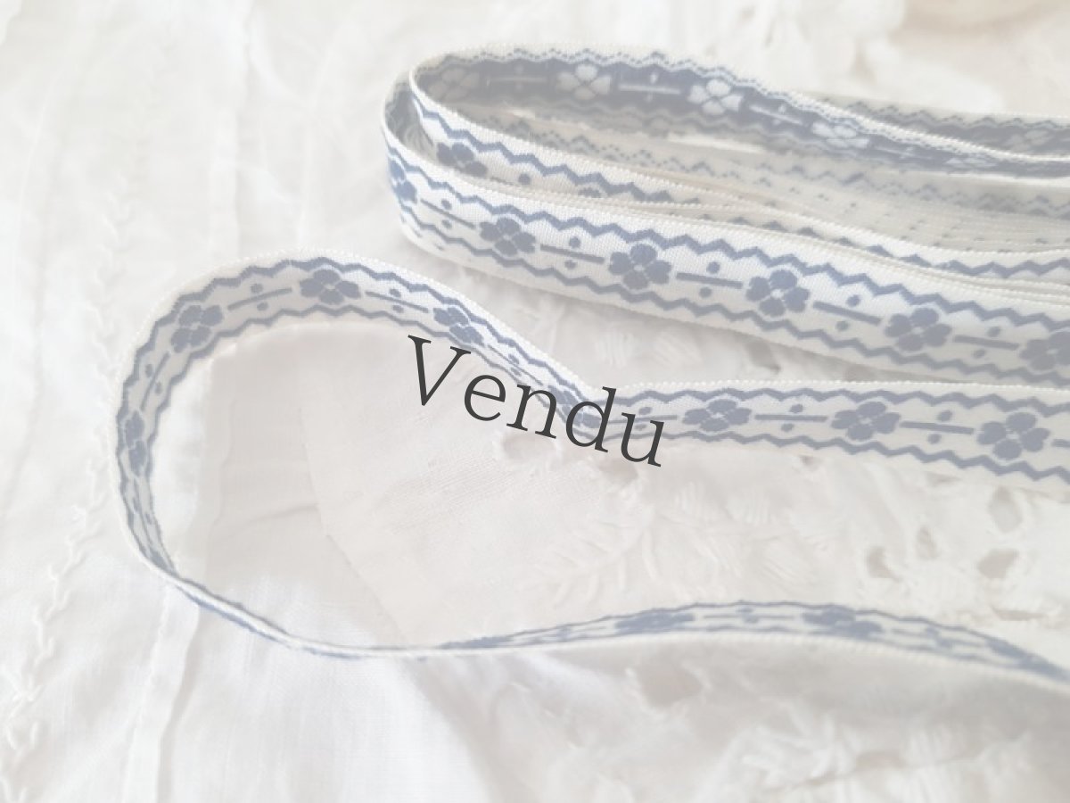 画像3: フランスヴィンテージ　お花の刺繍リボン ブルーマリン 50cm〜 (3)