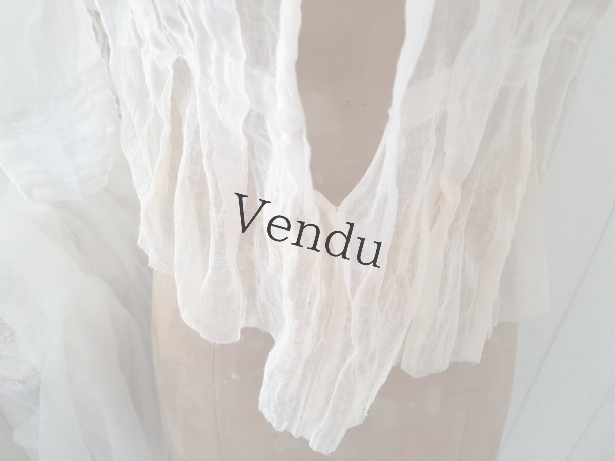 画像10: フランスアンティーク　シャビーで可愛いトップス (10)