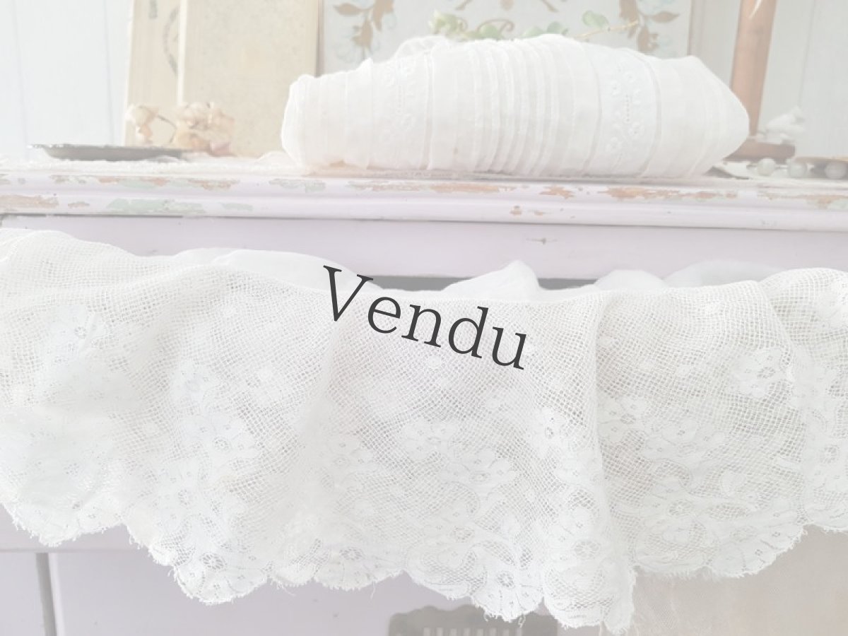 画像4: フランスアンティーク　ペチコートの裾　円状ヴァレンシエンヌレース　 (4)