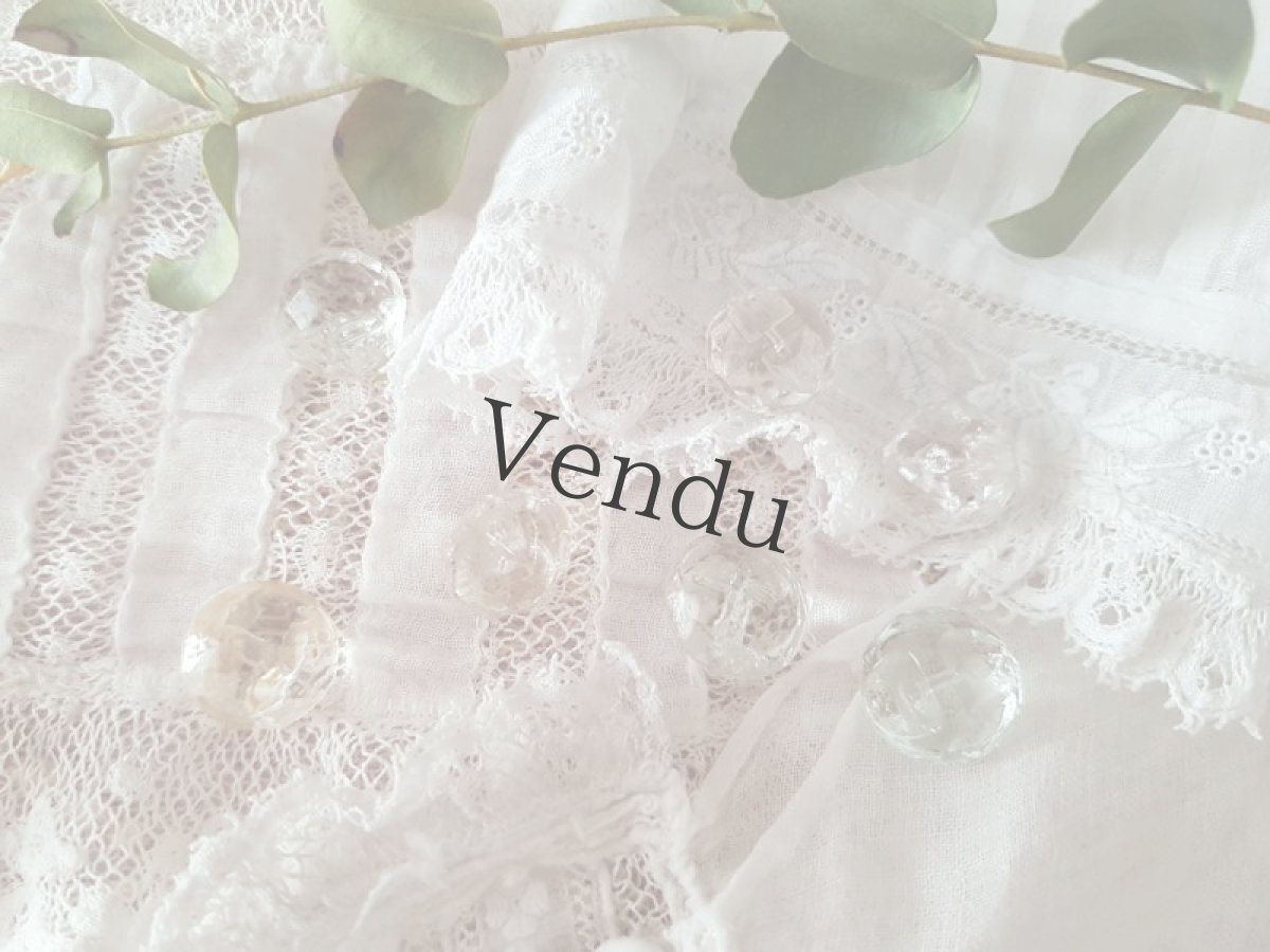 画像5: フランスアンティーク　氷の粒のようなガラスボタン13-14mm 7個セット (5)