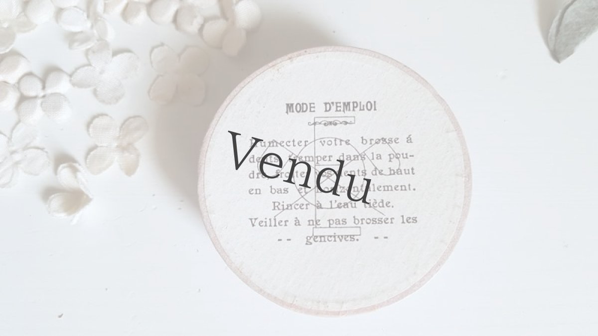 画像7: フランスアンティーク　ミルクガラスボタン　紙製ボックス入り (7)