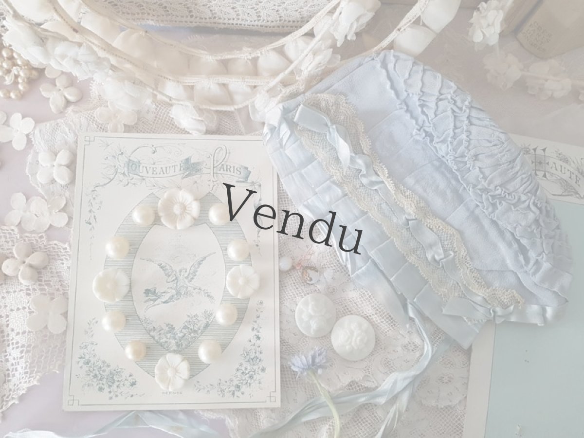 画像9: フランスアンティーク　お花と大粒ガラスパールボタンのボタンシート (9)