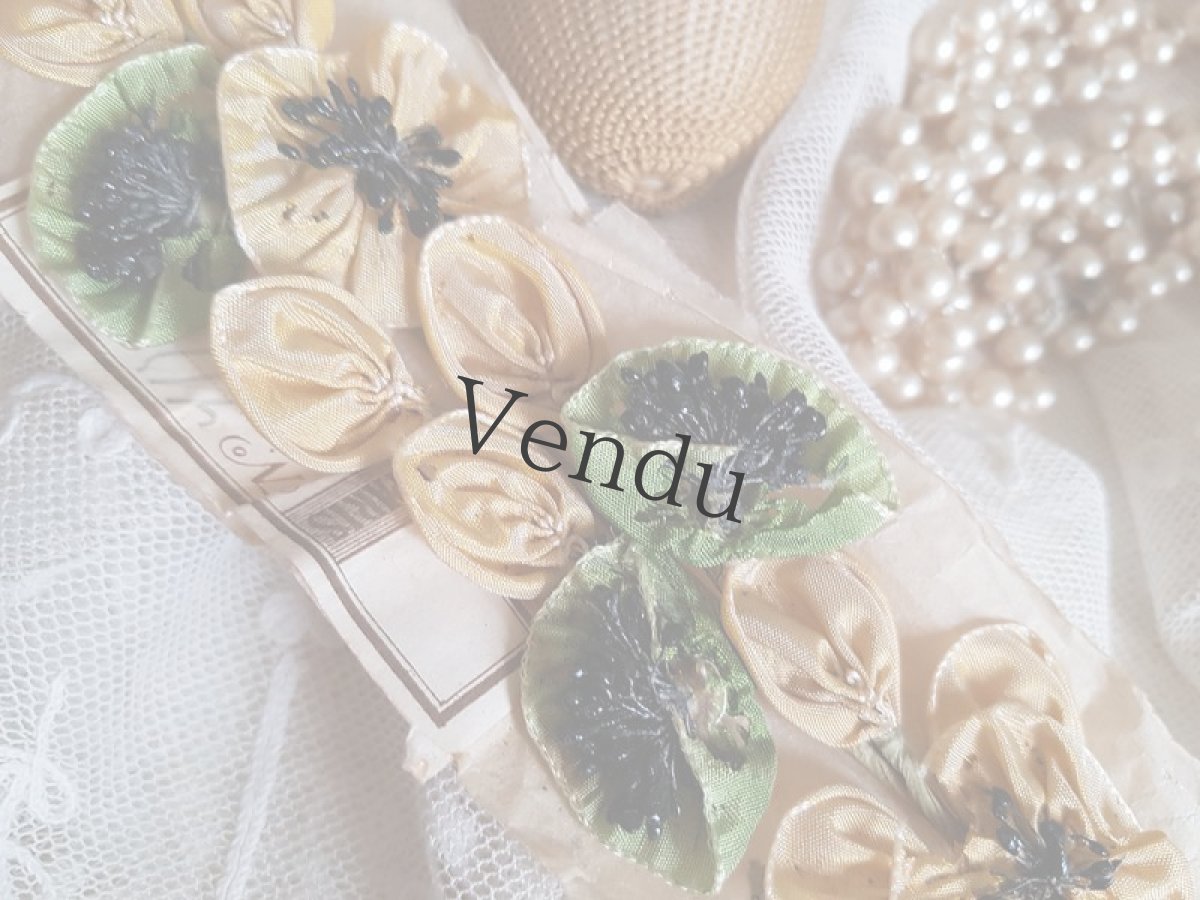 画像3: フランスアンティーク　20世紀初頭 布花コサージュ　ラベル付き (3)