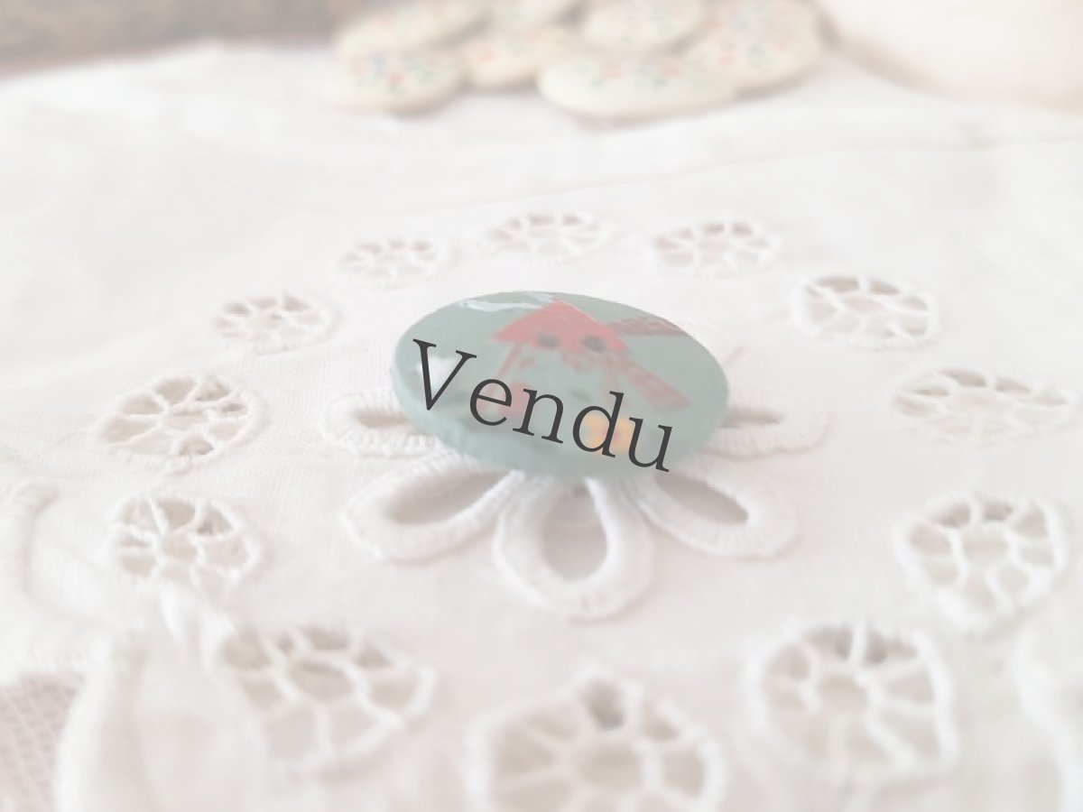 画像2: フランスヴィンテージ　木製ボタン 風車 20mm (2)