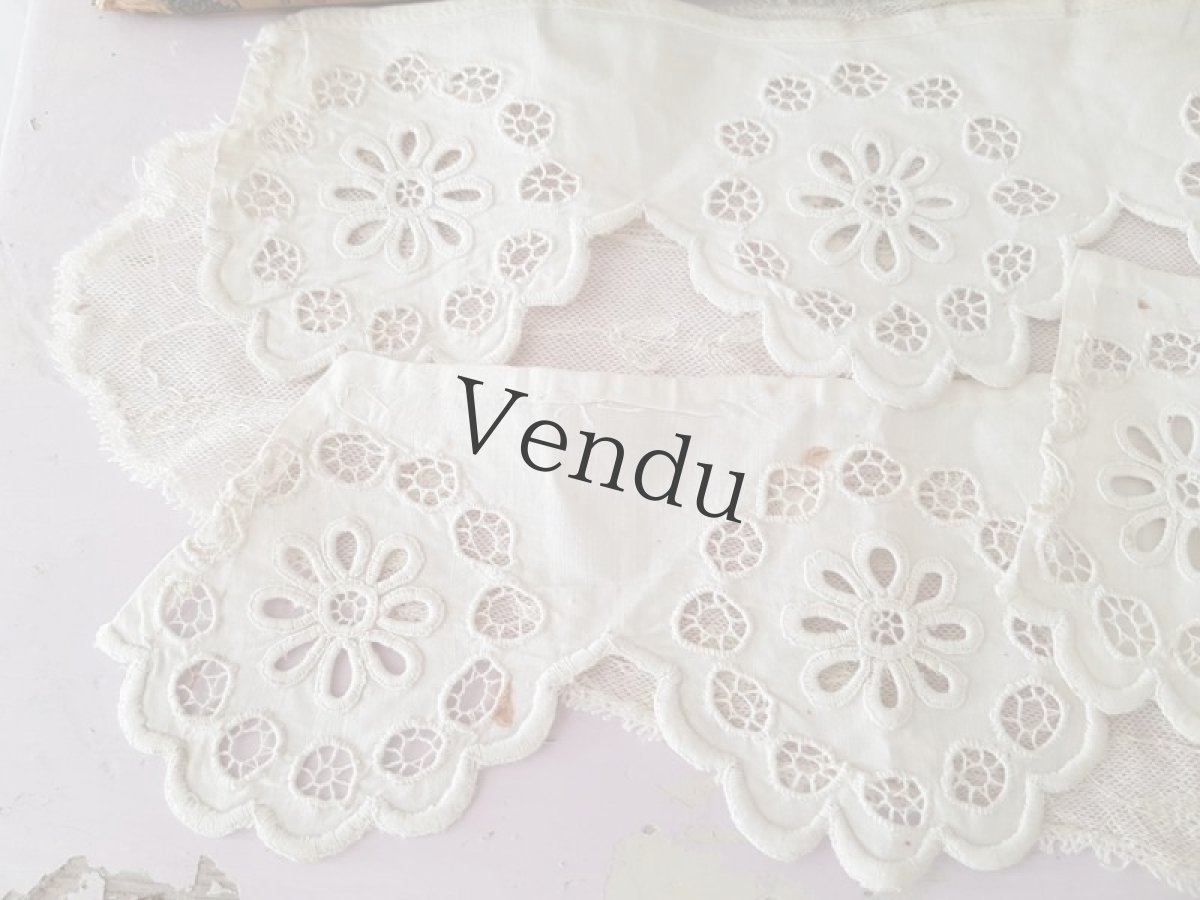 画像4: フランスアンティーク　カットワークレース端切れ3枚セット (4)