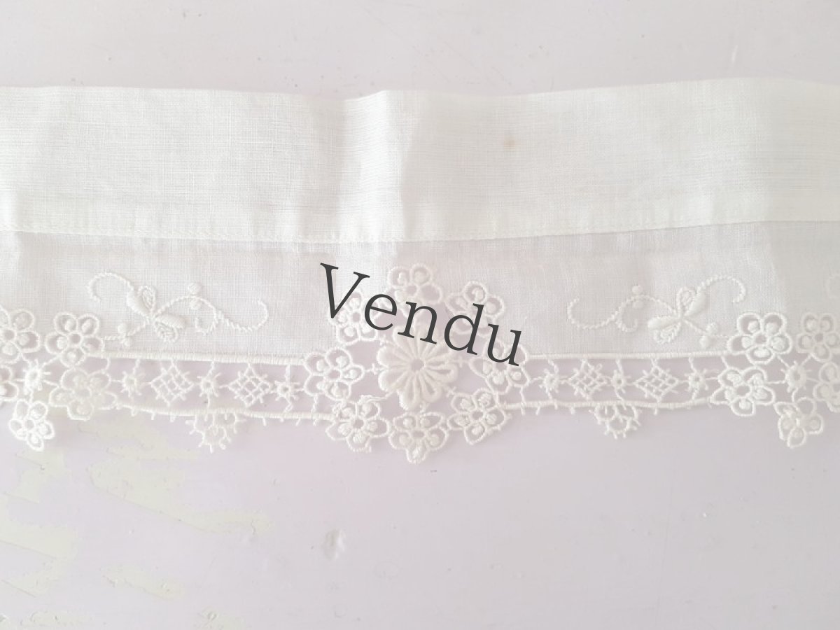 画像5: フランスアンティーク　白糸刺繍の小さなつけ襟 (5)