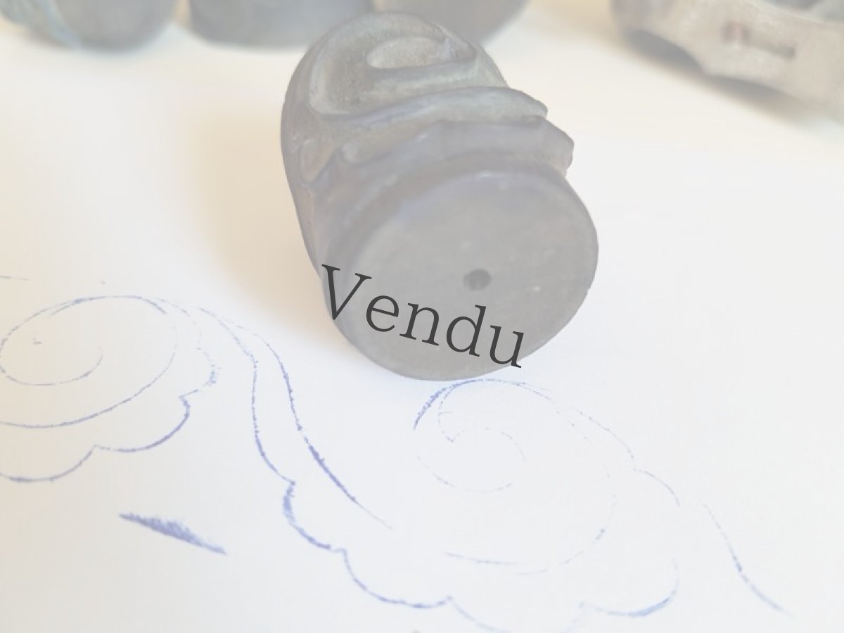 画像3: フランスアンティーク　刺繍木製スタンプ　うずまき 22mm (3)