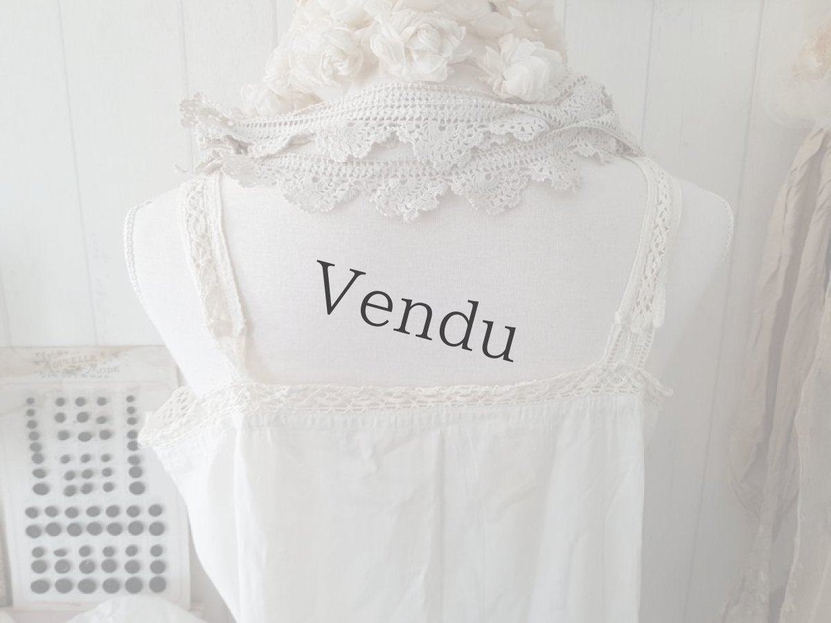 画像7: フランス蚤の市　アンティーク刺繍ワンピース入り端切れセット６種 (7)