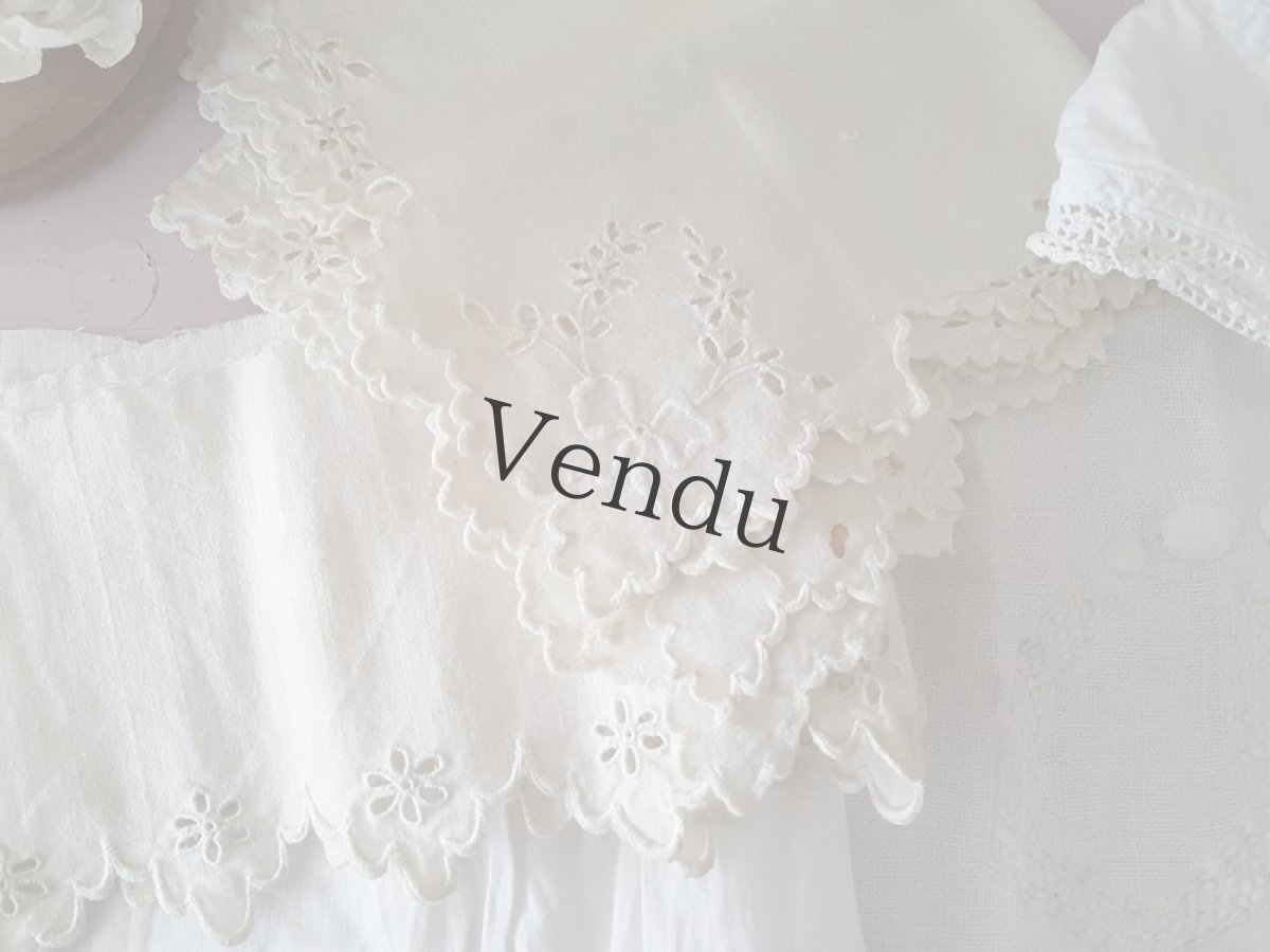 画像12: フランス蚤の市　アンティーク刺繍ワンピース入り端切れセット６種 (12)