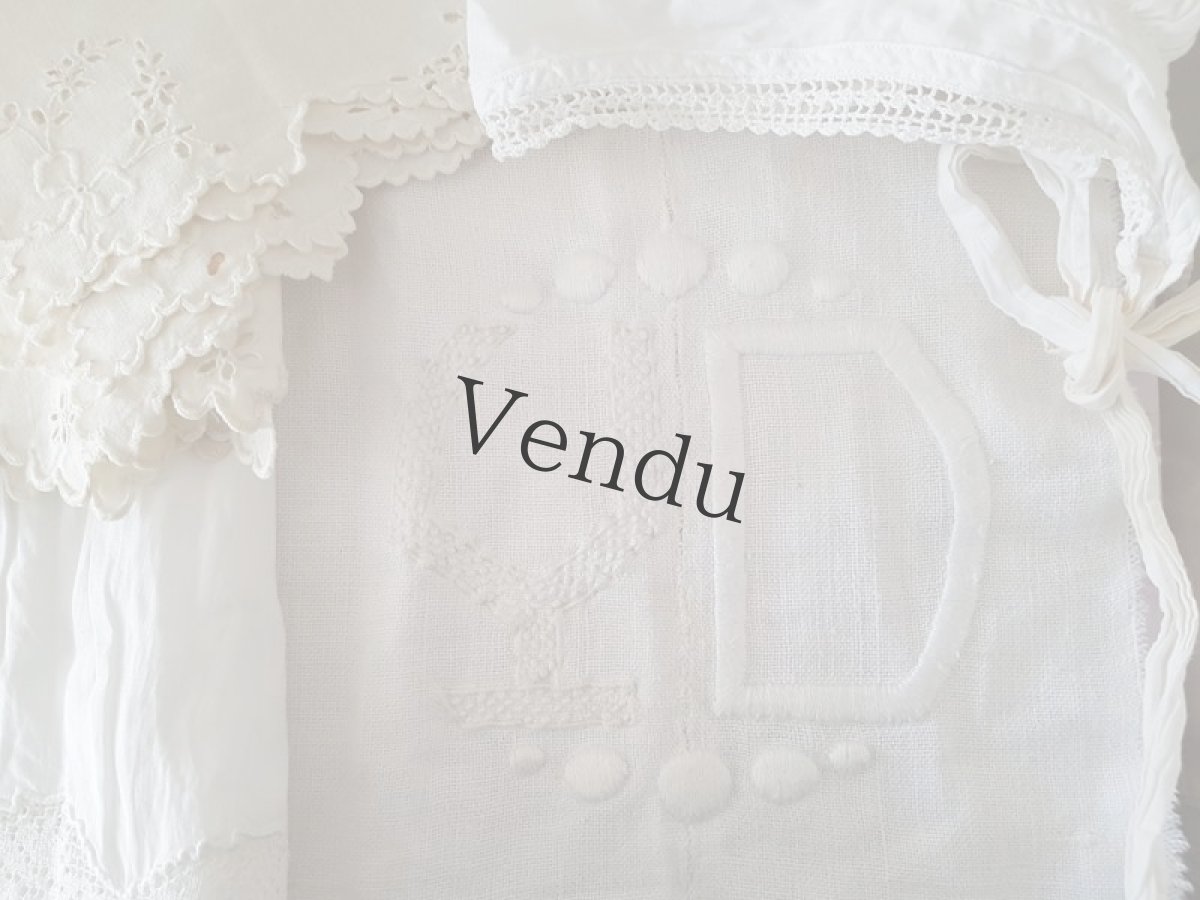 画像14: フランス蚤の市　アンティーク刺繍ワンピース入り端切れセット６種 (14)