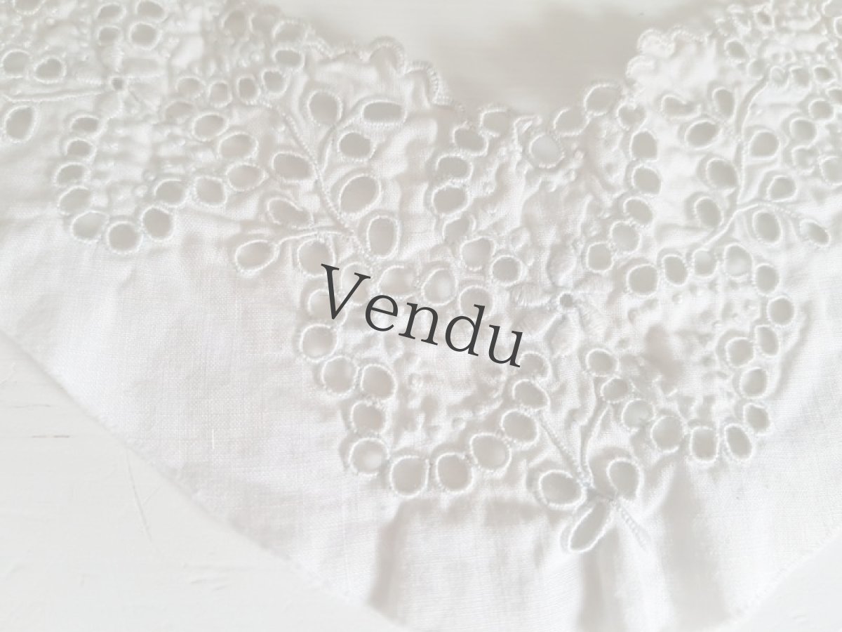 画像7: フランスアンティーク　デコルテ刺繍パーツ (7)