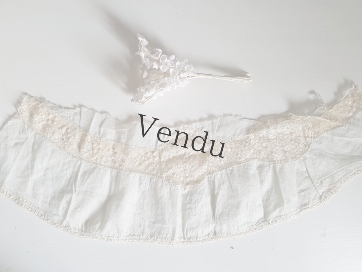 画像4: フランスアンティーク　パウダーブルーの端切れ (4)