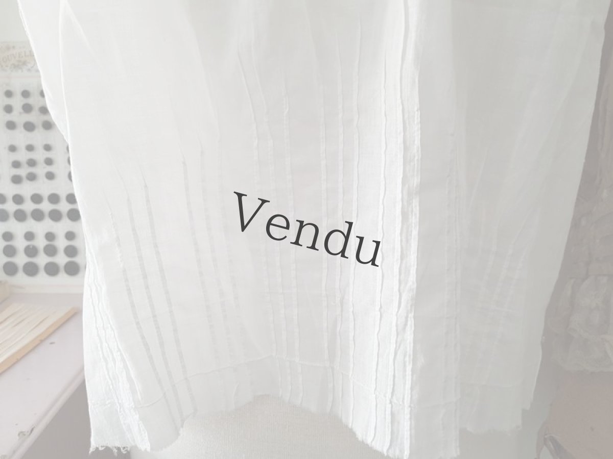 画像11: フランスヴィンテージ　フレンチスリーブの可愛いトップス (11)