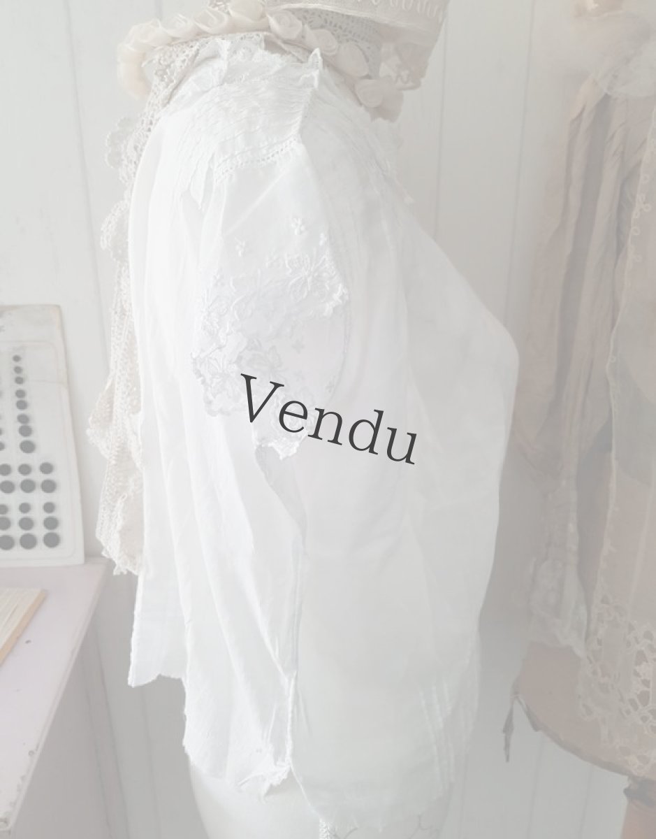 画像12: フランスヴィンテージ　フレンチスリーブの可愛いトップス (12)