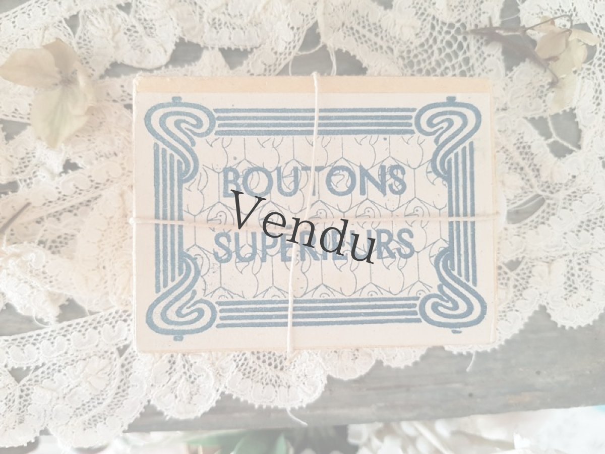 画像9: フランスアンティーク　ミルクガラスボタン箱 BOUTONS SUPÉRIEURS (9)